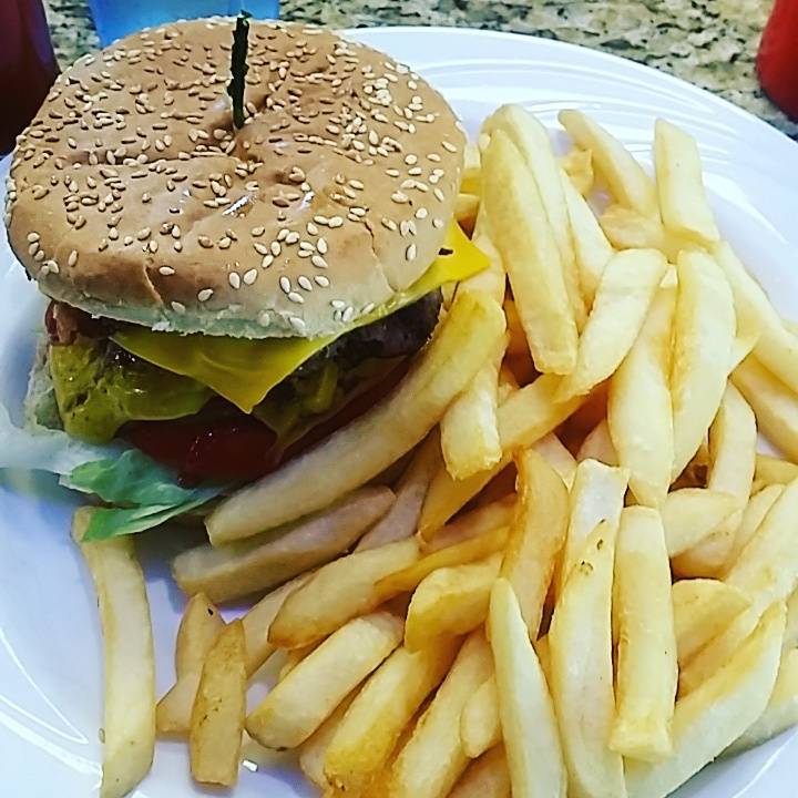 Detroits Finest Coney Island. | restaurant | 12930 East 8 Mile Road, Detroit, MI 48205, USA | 3135092270 OR +1 313-509-2270