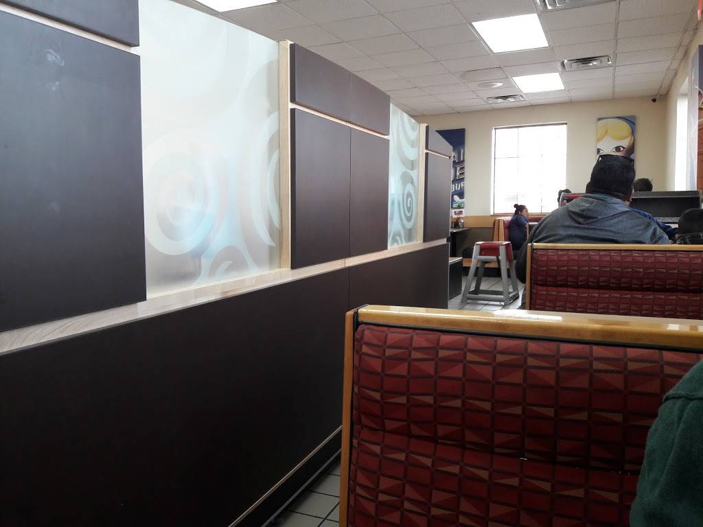 Dairy Queen | restaurant | 4850 E Paisano Dr, El Paso, TX 79905, USA | 9153513756 OR +1 915-351-3756