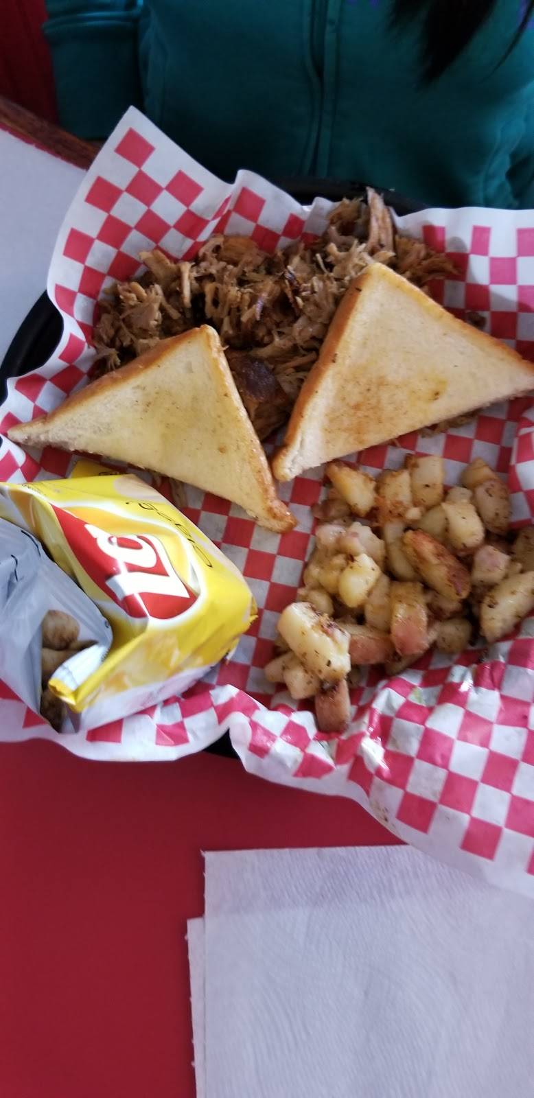Praise the Lard BBQ | restaurant | 1350 Buford Hwy NE, Buford, GA 30518, USA | 7704020626 OR +1 770-402-0626