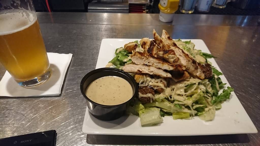 Beer Works | restaurant | 300 Terminal Dr, Boston, MA 02128, USA | 6175672337 OR +1 617-567-2337