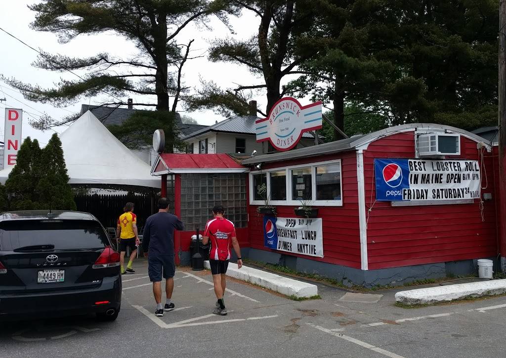 Brunswick Diner | restaurant | 101 Pleasant St, Brunswick, ME 04011, USA | 2077211134 OR +1 207-721-1134