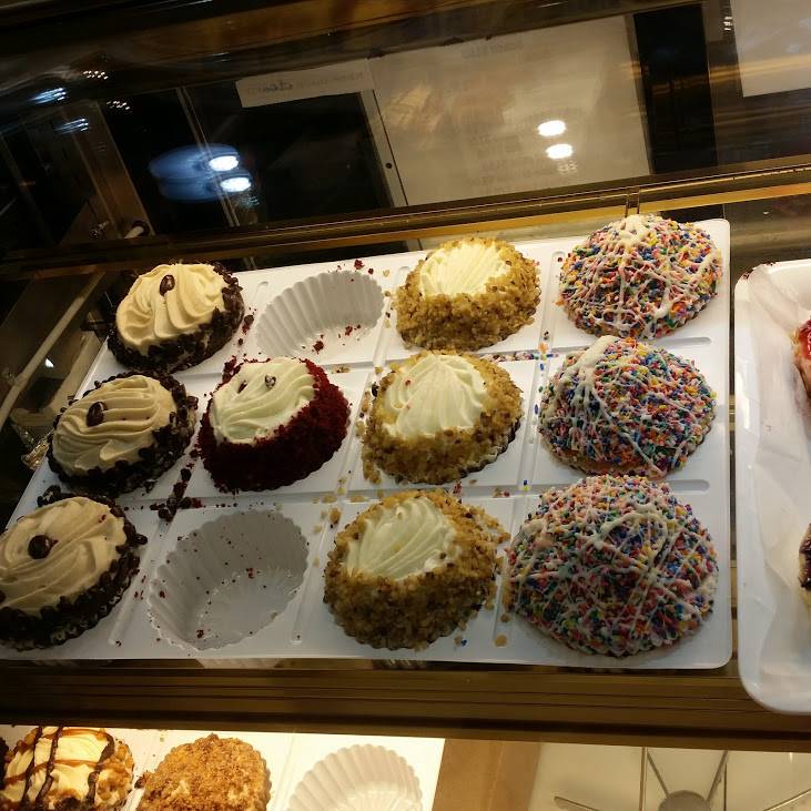 Manor Bagels Cafe | cafe | 46 Warburton Ave, Yonkers, NY 10701, USA | 9142077435 OR +1 914-207-7435