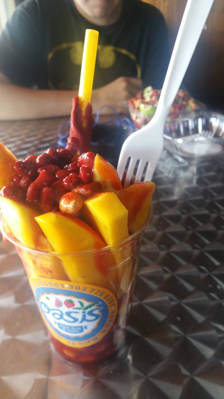 Oasis Fruit | restaurant | 1450 Main St, Longmont, CO 80501, USA | 3037766387 OR +1 303-776-6387