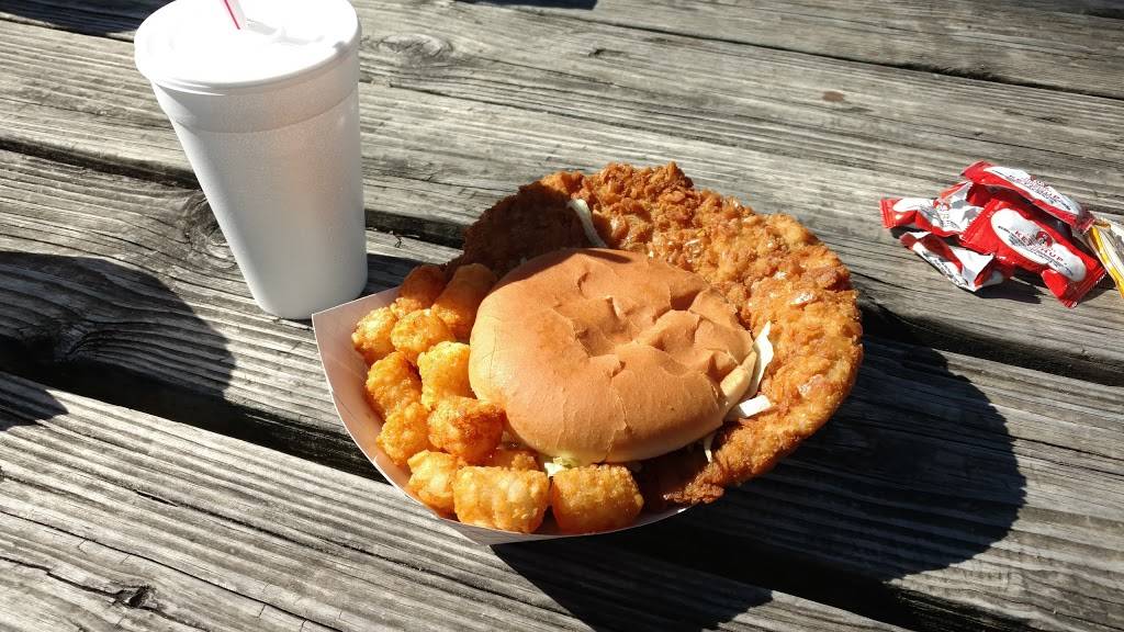 Christys Tasty Queen | restaurant | 1405 S 55th St, Kansas City, KS 66106, USA | 9132872800 OR +1 913-287-2800