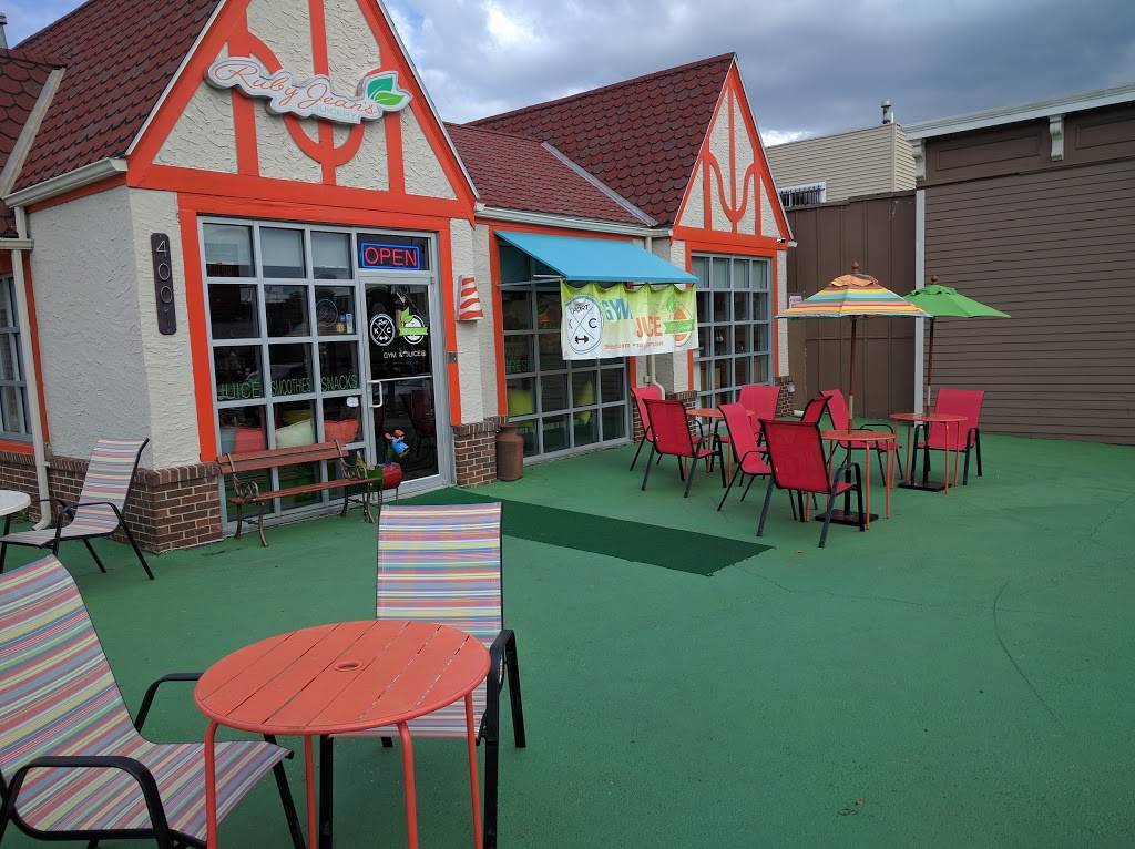 Ruby Jeans Kitchen & Juicery | restaurant | 3000 Troost Ave, Kansas City, MO 64109, USA | 8163211440 OR +1 816-321-1440