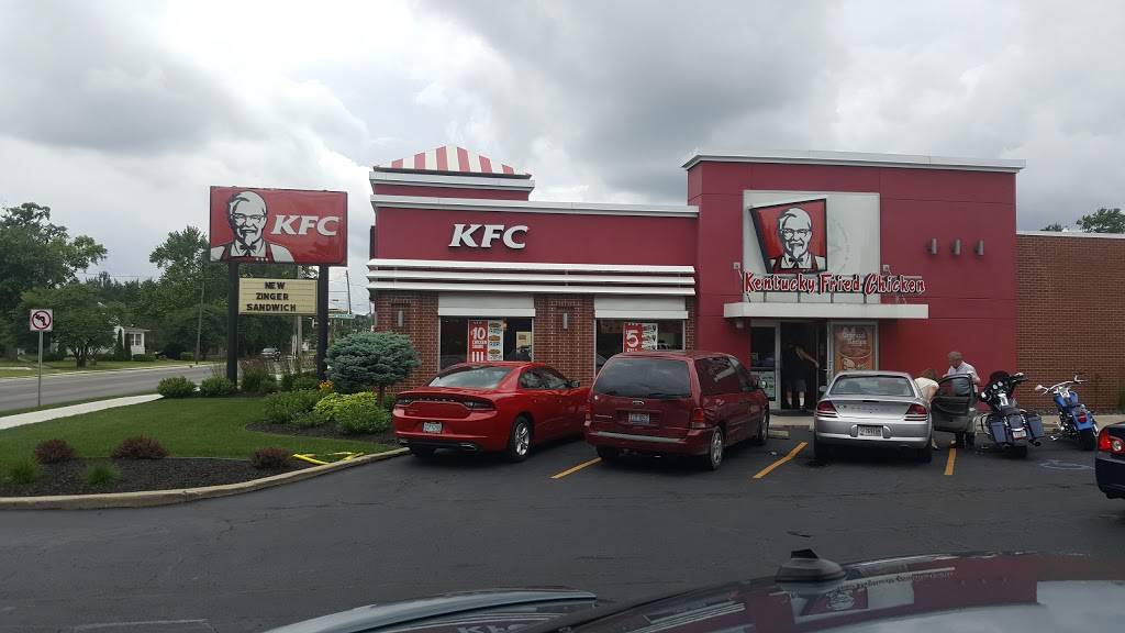 KFC | restaurant | 948 S Clinton St, Defiance, OH 43512, USA | 4197842050 OR +1 419-784-2050