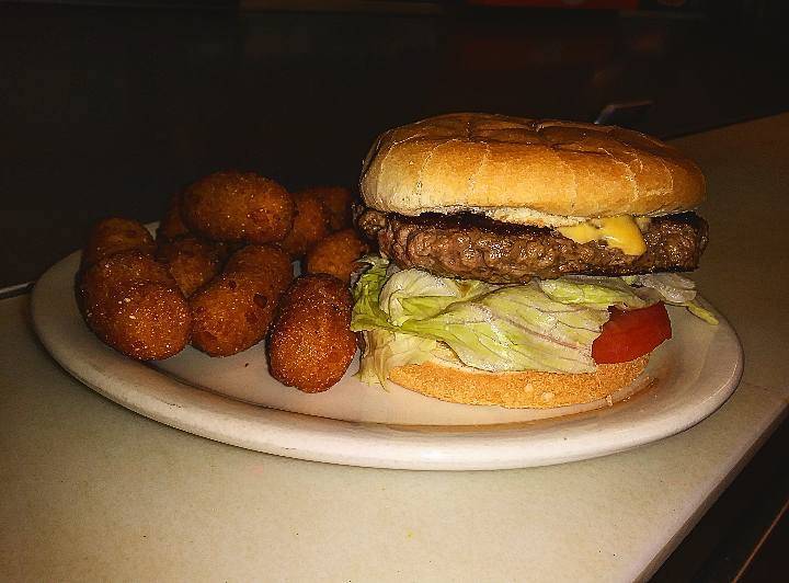 E Js Restaurant | restaurant | 1424 Perch Rd, Pinnacle, NC 27043, USA | 3363689581 OR +1 336-368-9581