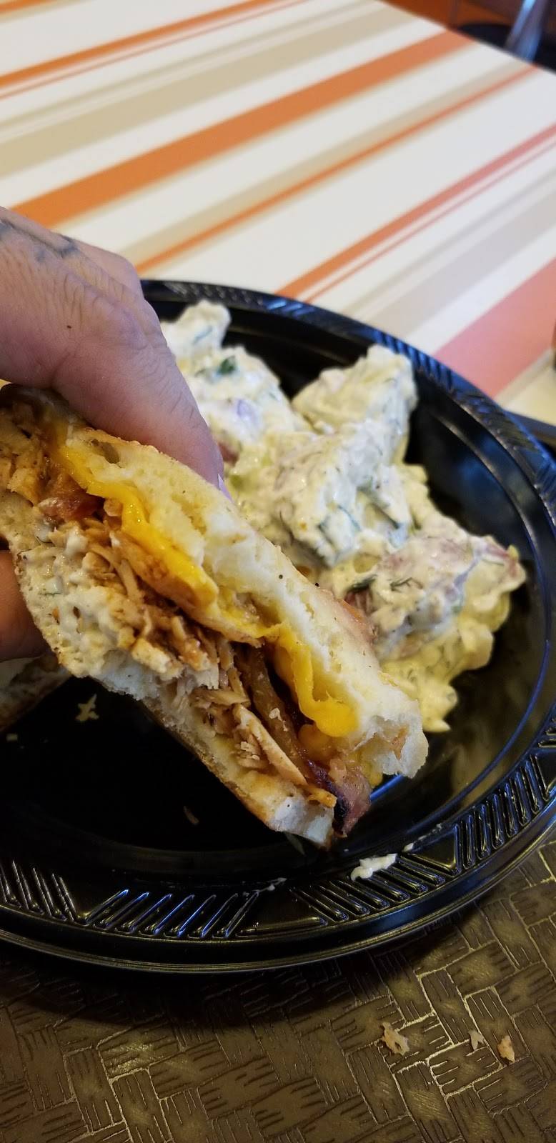 StoneOven | restaurant | 1 Mills Cir, Ontario, CA 91764, USA | 9094768000 OR +1 909-476-8000