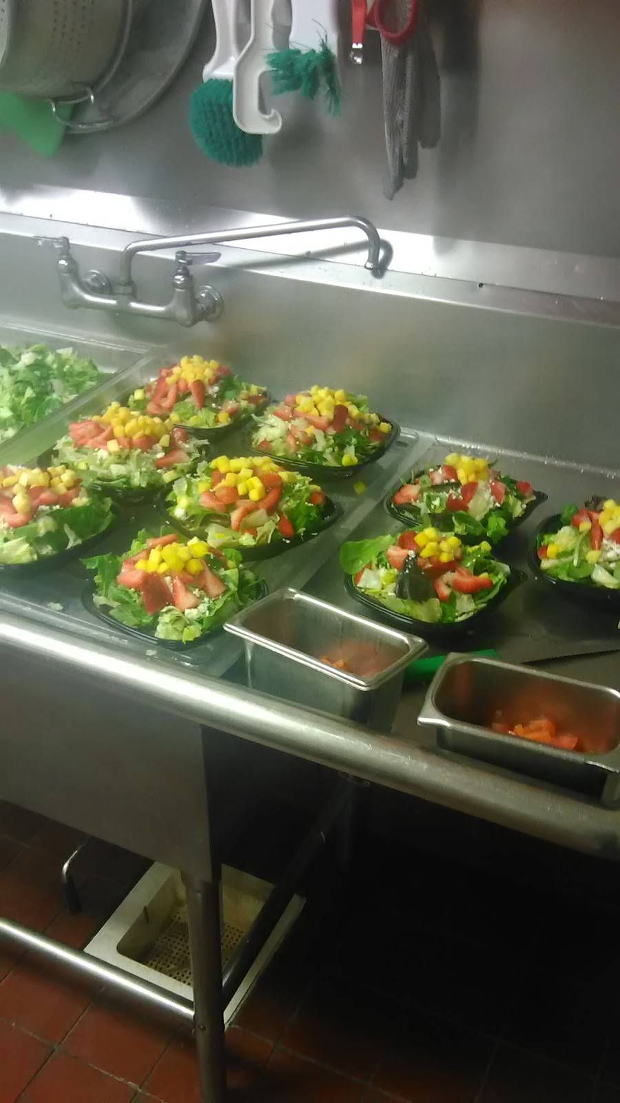 Wendys | restaurant | 145 Garrisonville Rd, Stafford, VA 22554, USA | 5406590016 OR +1 540-659-0016