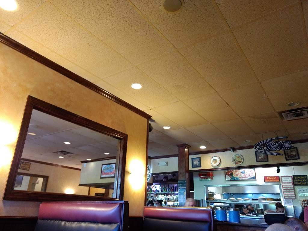 Vesuvios Italian Restaurant | restaurant | 1049 Durham Rd H, Roxboro, NC 27573, USA | 3363224300 OR +1 336-322-4300