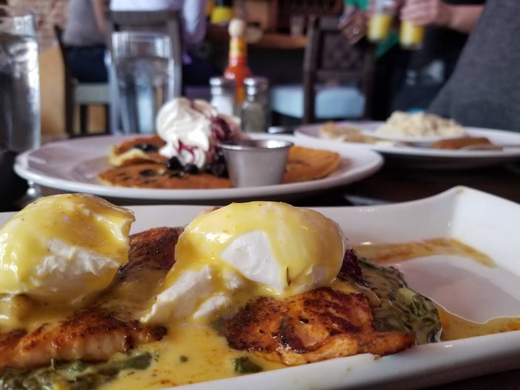 Automatic Slims | restaurant | 83 S 2nd St, Memphis, TN 38103, USA | 9015257948 OR +1 901-525-7948