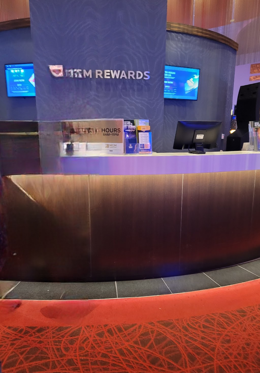 The Buffet | restaurant | MGM Northfield Park, 10777 Northfield Rd, Northfield, OH 44067, USA | 3309087625 OR +1 330-908-7625