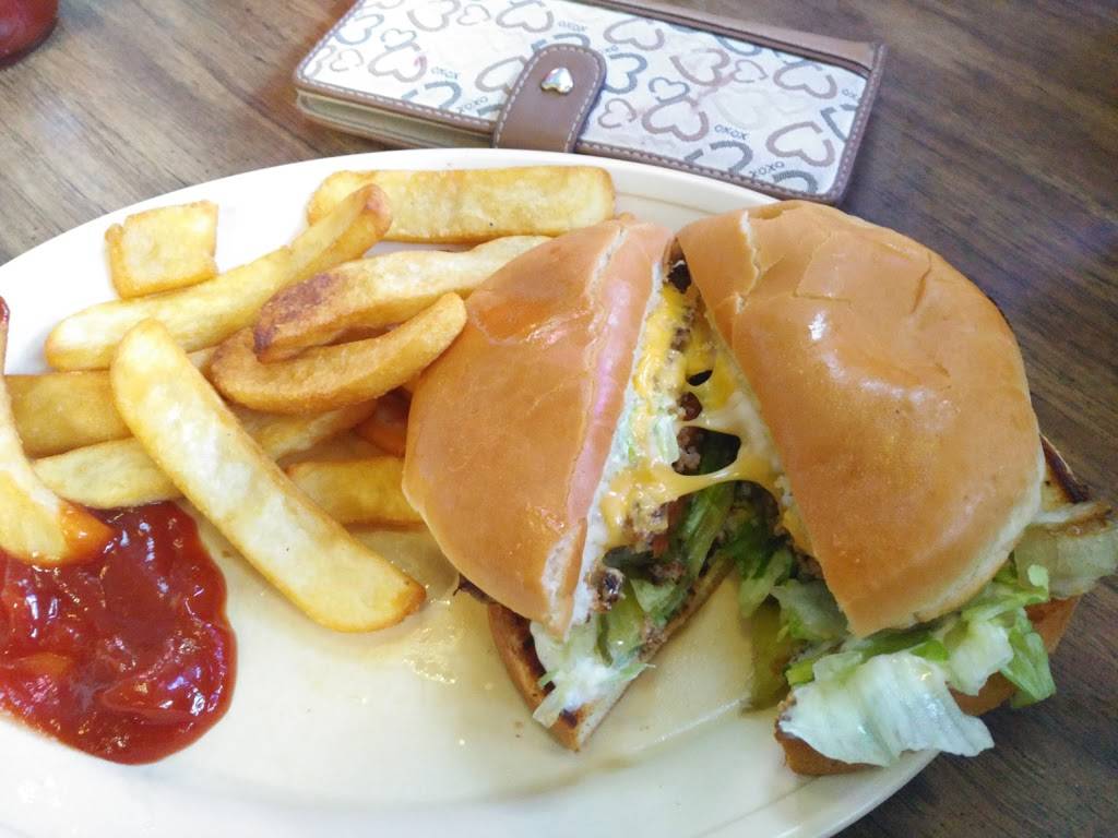 Blakes BBQ & Burgers Blake | restaurant | 2916 Jeanetta St, Houston, TX 77063, USA | 7132666860 OR +1 713-266-6860