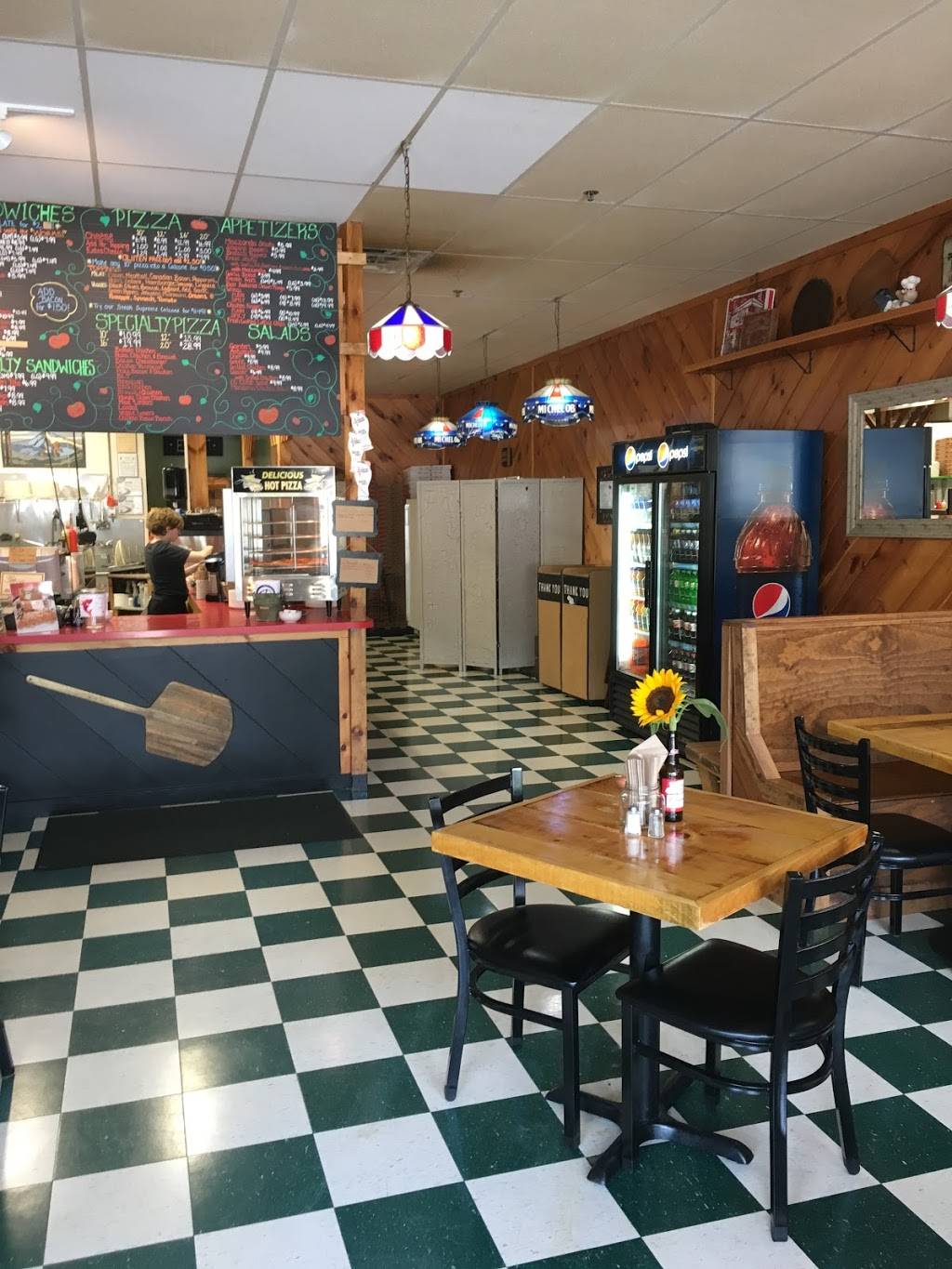 Ds Pizza Pasta & Subs | restaurant | 1407, 113 Bridgton Rd, Fryeburg, ME 04037, USA | 2079354447 OR +1 207-935-4447