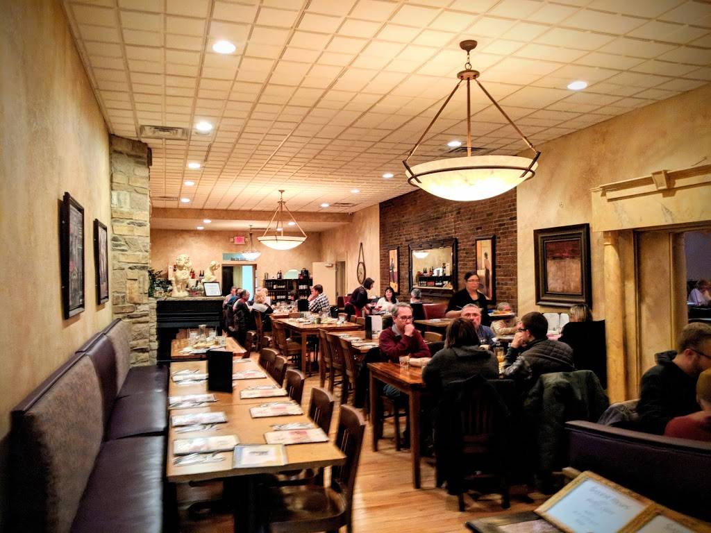 Ezios Italian Restaurant | restaurant | 182 S Broadway Ave, Salem, OH 44460, USA | 3303373872 OR +1 330-337-3872