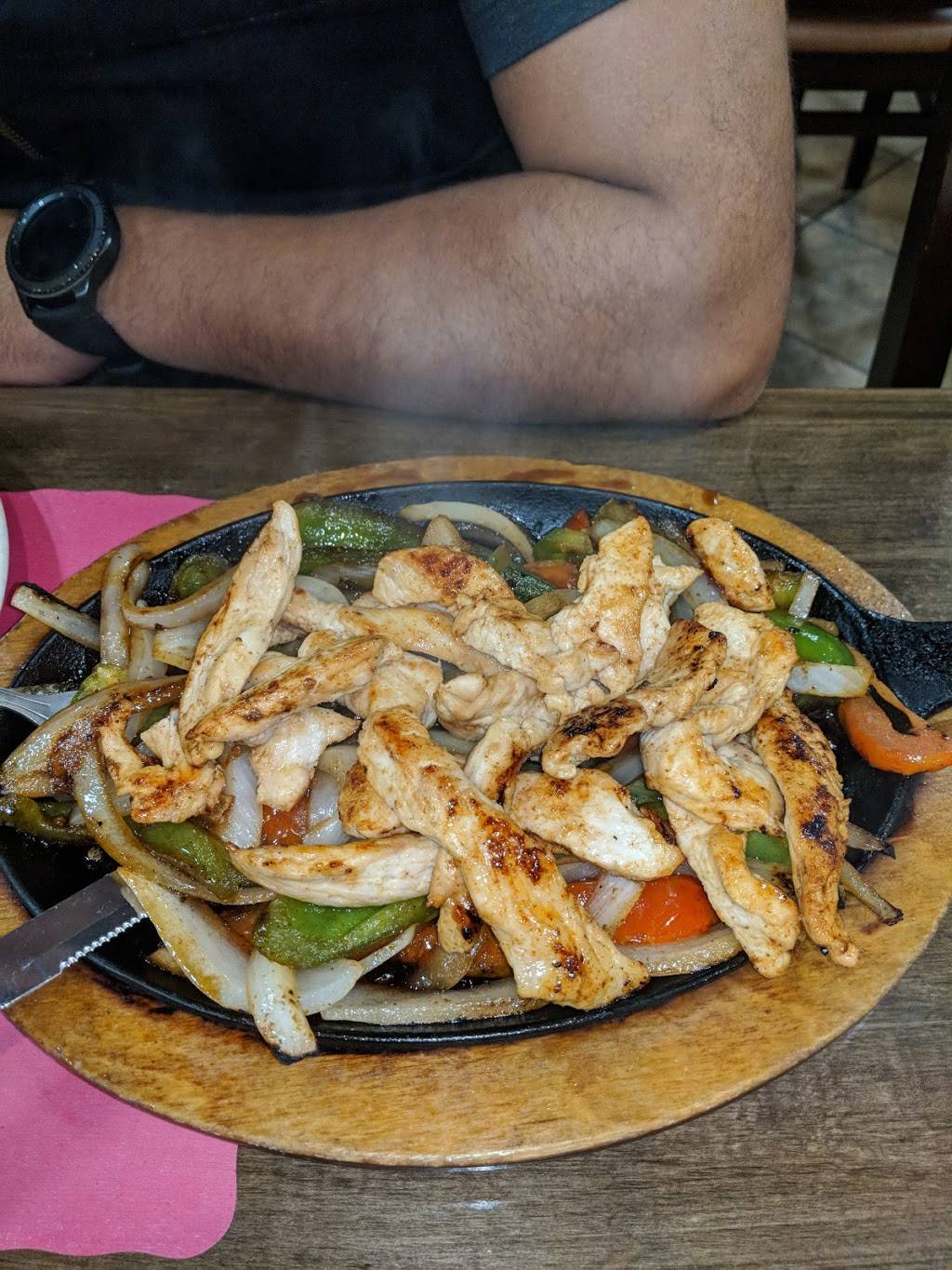 La Casa Garcia | restaurant | 531 W Chapman Ave, Anaheim, CA 92802, USA | 7147401108 OR +1 714-740-1108