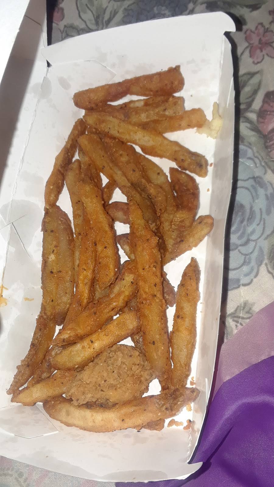 Checkers | restaurant | 4000 University Dr, Huntsville, AL 35816, USA | 2568374670 OR +1 256-837-4670