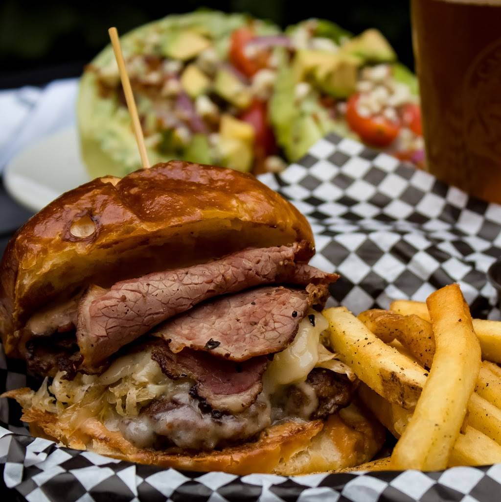 Brunsons Pub | restaurant | 956 Payne Ave, St Paul, MN 55130, USA | 6514472483 OR +1 651-447-2483