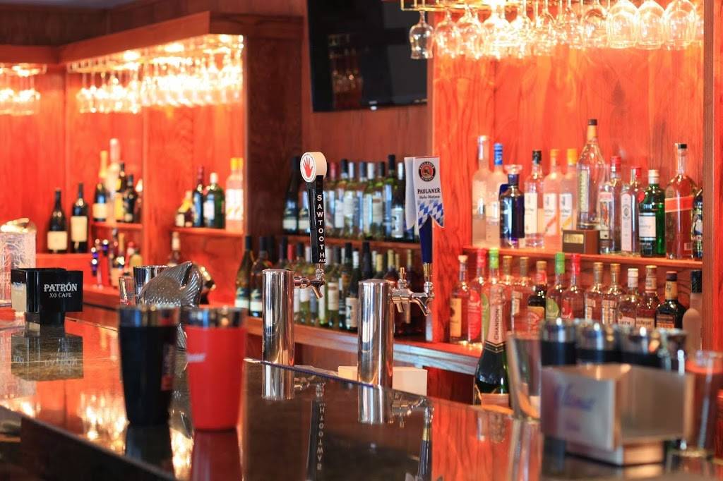 Tropical Restaurant & Bar | restaurant | 8125 E 49th St, Tulsa, OK 74145, USA | 9188956433 OR +1 918-895-6433