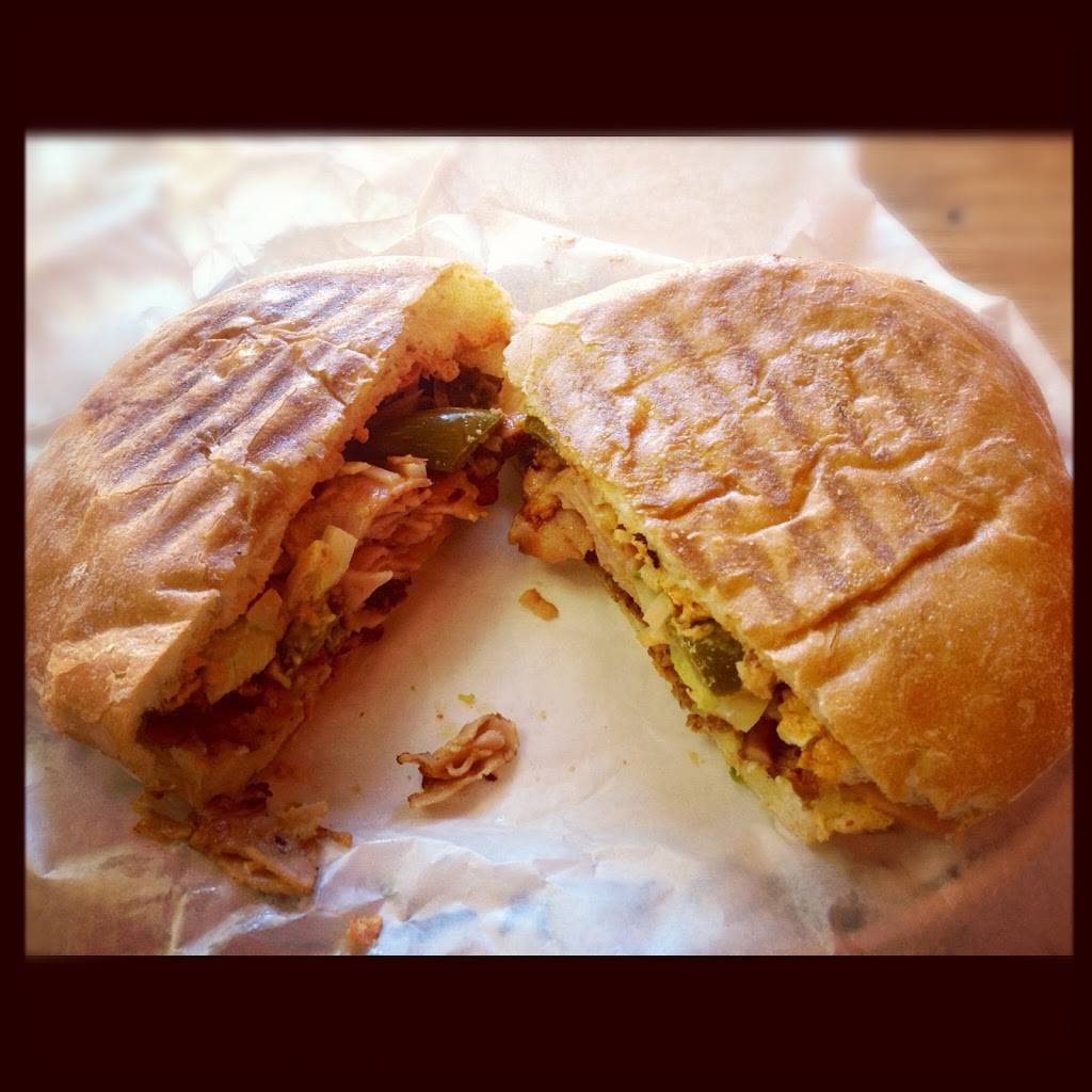 La Casita Chilanga | restaurant | 2928 Middlefield Rd, Redwood City, CA 94063, USA | 6505680351 OR +1 650-568-0351