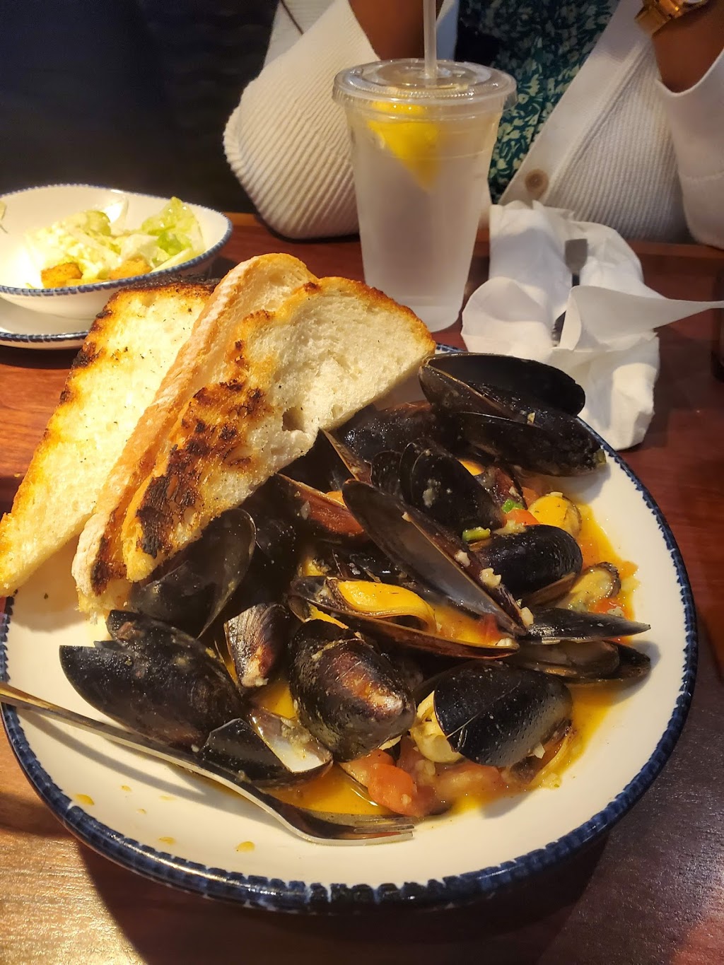 Red Lobster | restaurant | 2583 N Monroe St, Tallahassee, FL 32303, USA | 8503851136 OR +1 850-385-1136