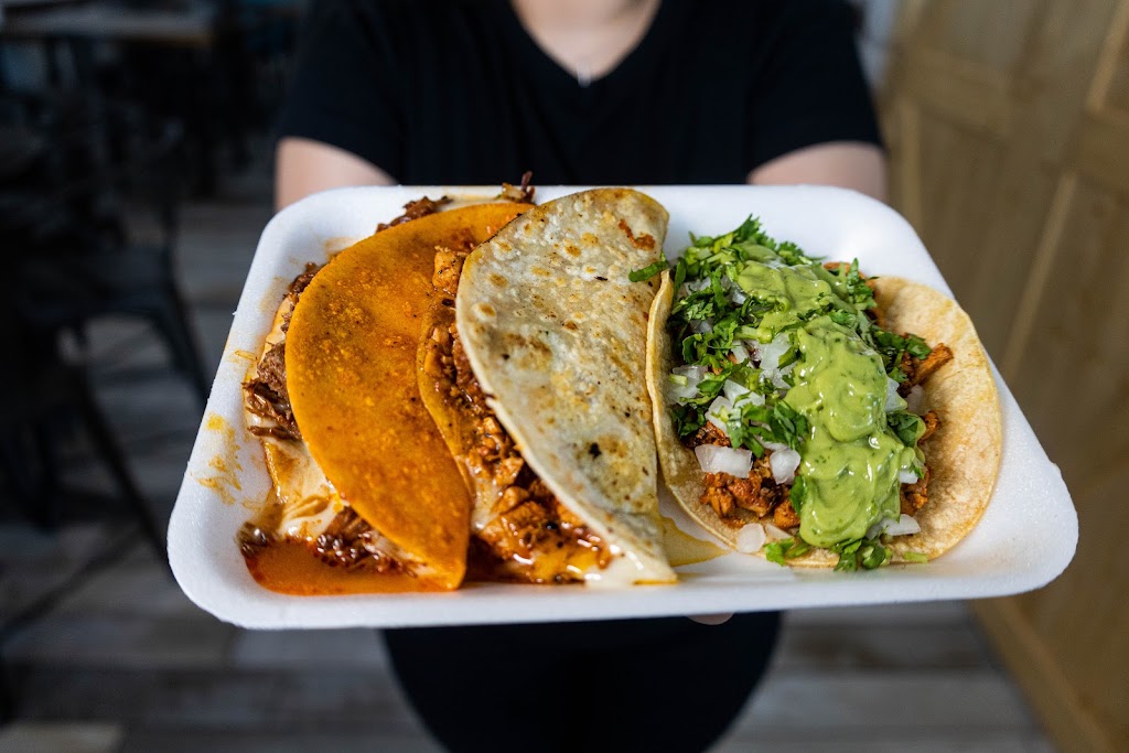 Taqueria Factory | restaurant | 351 N Country Club Dr, Mesa, AZ 85201, USA | 4804744772 OR +1 480-474-4772