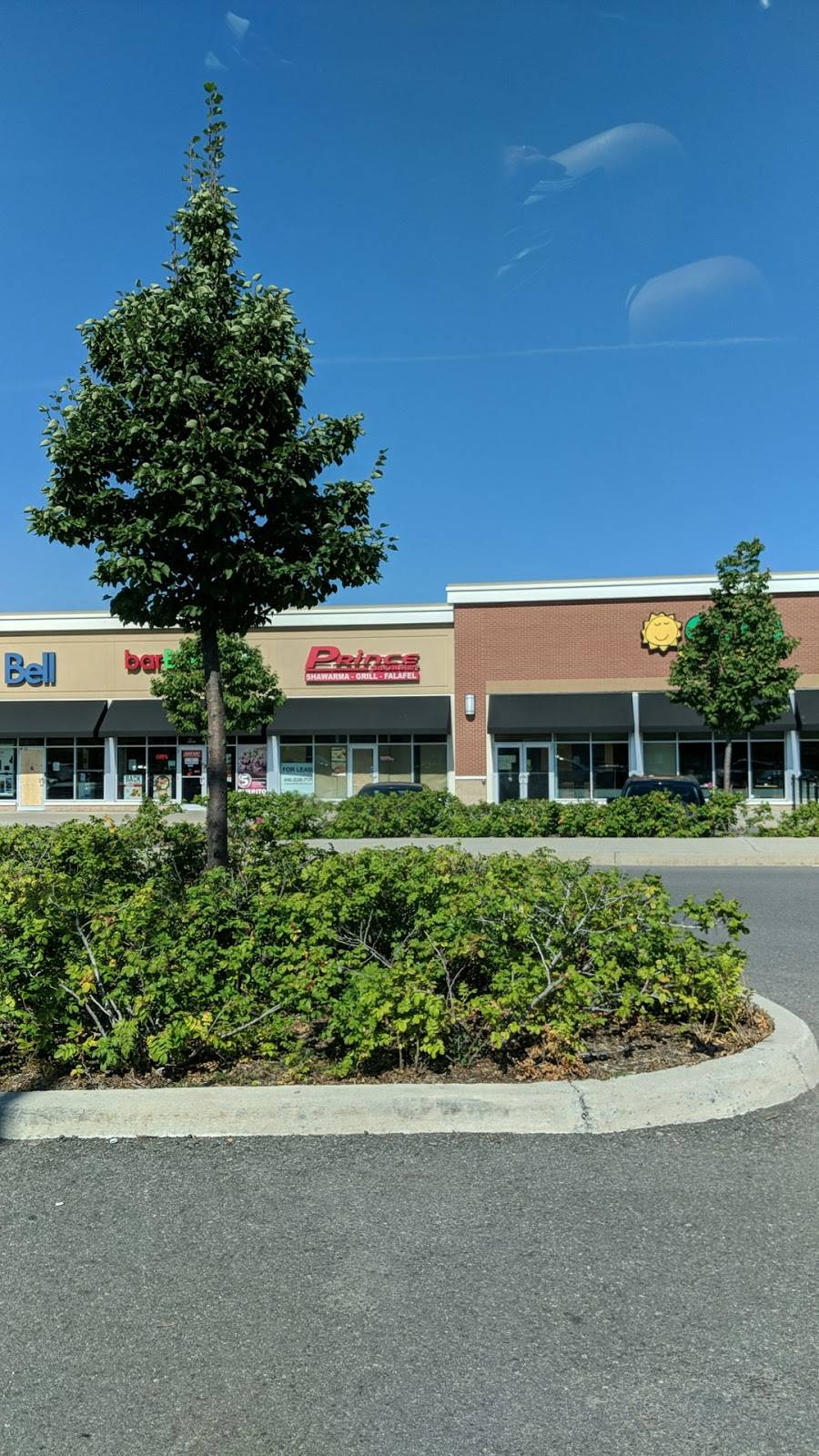 Prince Gourmet Hunt Club | restaurant | 280 W Hunt Club Rd, Ottawa, ON K2E 0B7, Canada | 6132243132 OR +1 613-224-3132