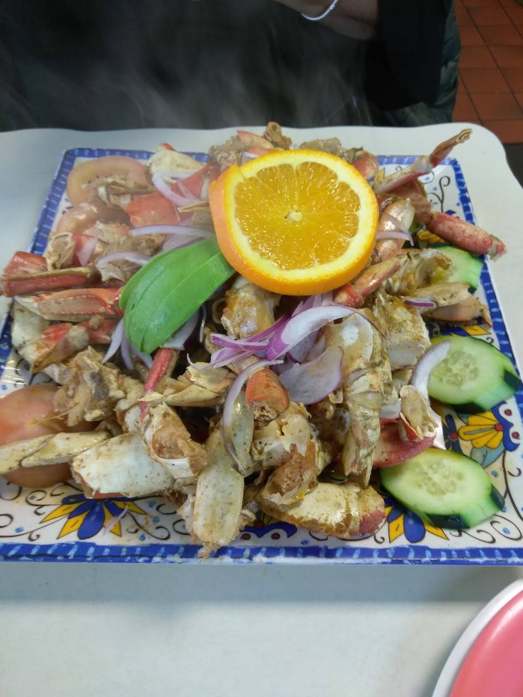 Las Islas Marias | restaurant | 4770 W Grand Ave, Chicago, IL 60639, USA | 7736378233 OR +1 773-637-8233