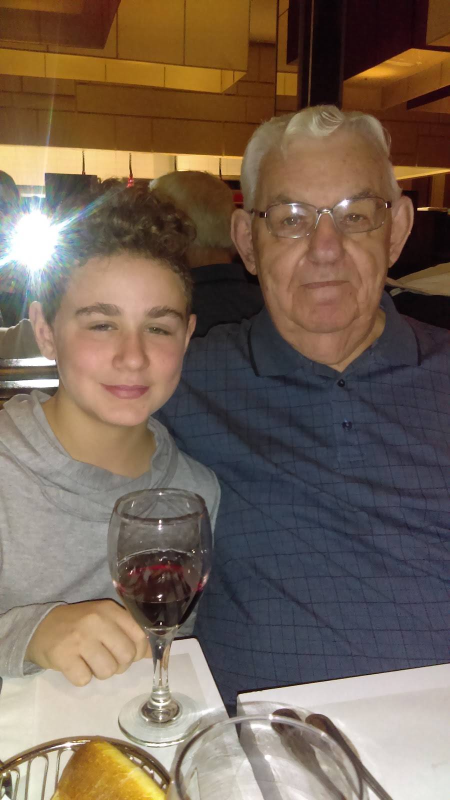 Dagwoods La Sandwicherie | restaurant | 930 Chemin Herron, Dorval, QC H9S 1B3, Canada | 5146318572 OR +1 514-631-8572