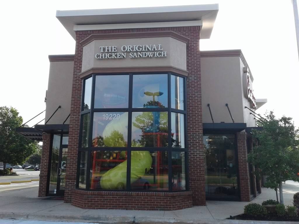 Chick-fil-A | restaurant | 19220 W Lake Houston Pkwy, Humble, TX 77346, USA | 2818529808 OR +1 281-852-9808