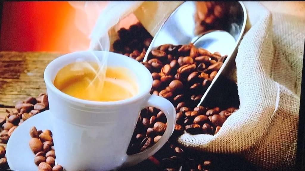 Palm Bakery | restaurant | 941 W Palm Dr # 1, Homestead, FL 33034, USA | 3052452855 OR +1 305-245-2855