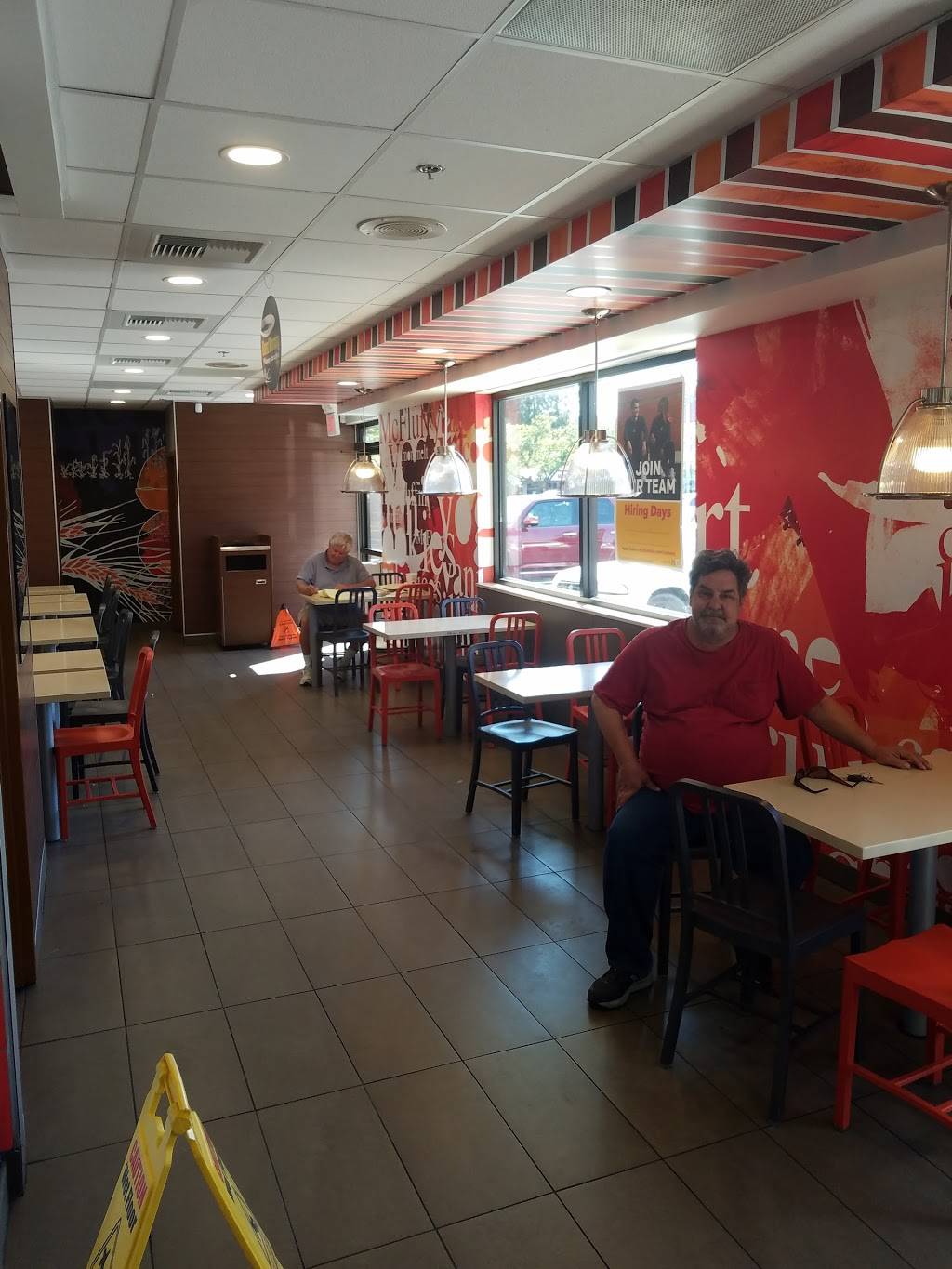 McDonalds | cafe | 201 Vineyard Town Ctr, Morgan Hill, CA 95037, USA | 4087798182 OR +1 408-779-8182