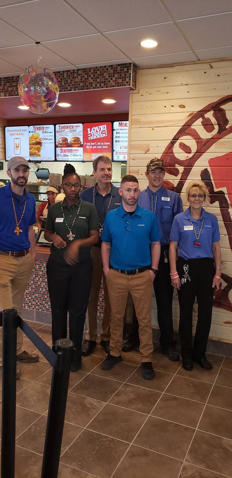 Popeyes Louisiana Kitchen | restaurant | 832 W Johnson St, Fond du Lac, WI 54935, USA | 9202668046 OR +1 920-266-8046