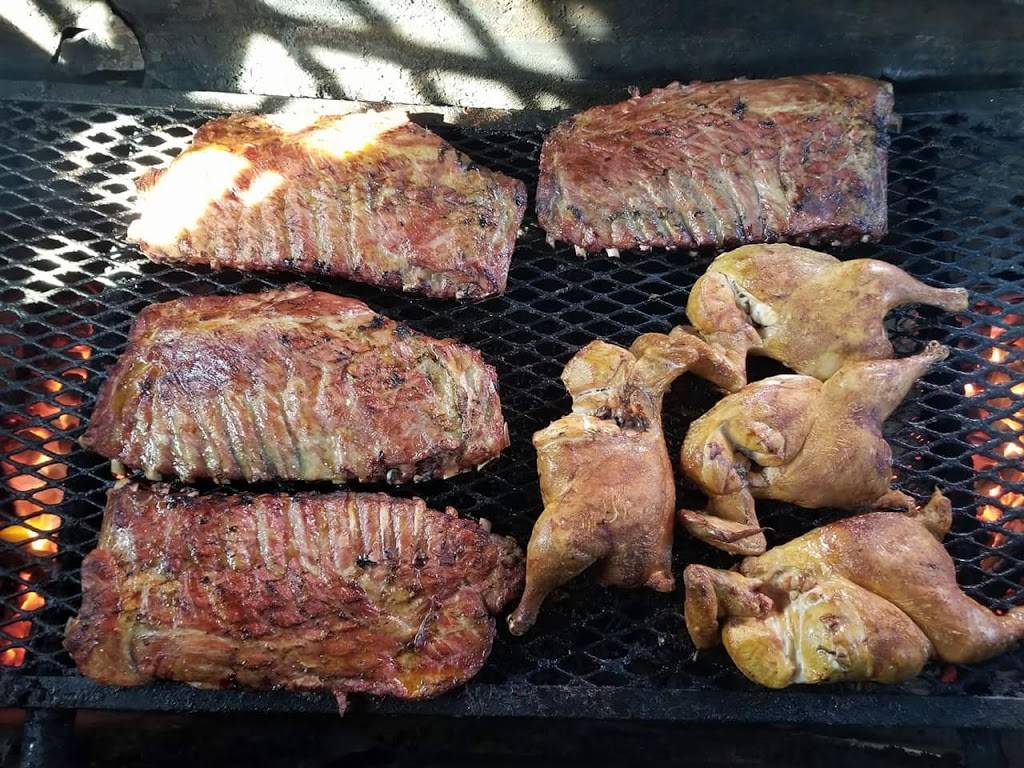 Dennis Barbeque | restaurant | 3639 San Sebastian Dr, Hephzibah, GA 30815, USA | 7067905477 OR +1 706-790-5477