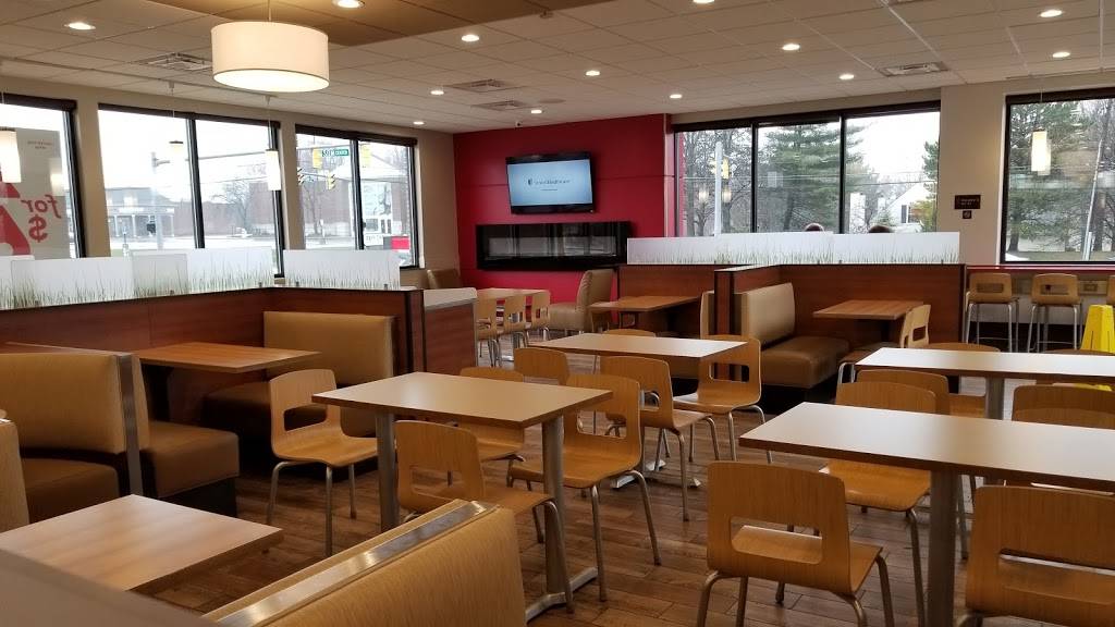 Wendys | restaurant | 5855 Som Center Rd, Willoughby, OH 44094, USA | 4406029523 OR +1 440-602-9523