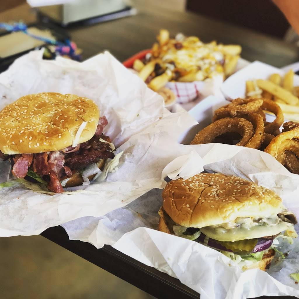 California Burgers & Deli | restaurant | 306 N 300 W, Salt Lake City, UT 84103, USA | 8019240372 OR +1 801-924-0372