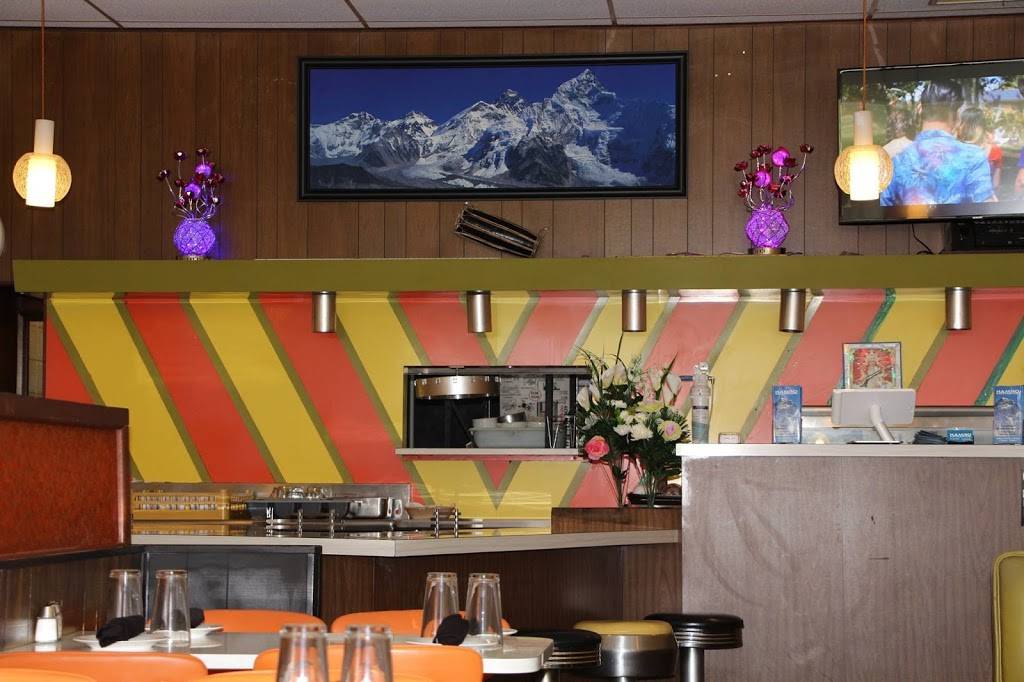 Hamro Restaurant | restaurant | 677 Northland Blvd, Cincinnati, OH 45240, USA | 5134295938 OR +1 513-429-5938