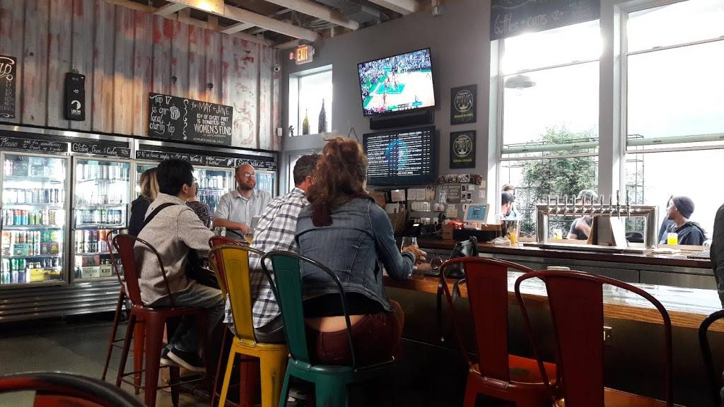 Lama Dog Tap Room + Bottle Shop | restaurant | 116 Santa Barbara St, Santa Barbara, CA 93101, USA | 8058803364 OR +1 805-880-3364