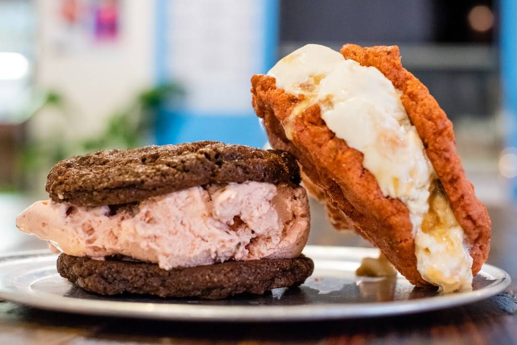 Chunk-N-Chip | bakery | 201 E 4th St, Santa Ana, CA 92701, USA | 71445068002 OR +1 714-450-6800 ext. 2