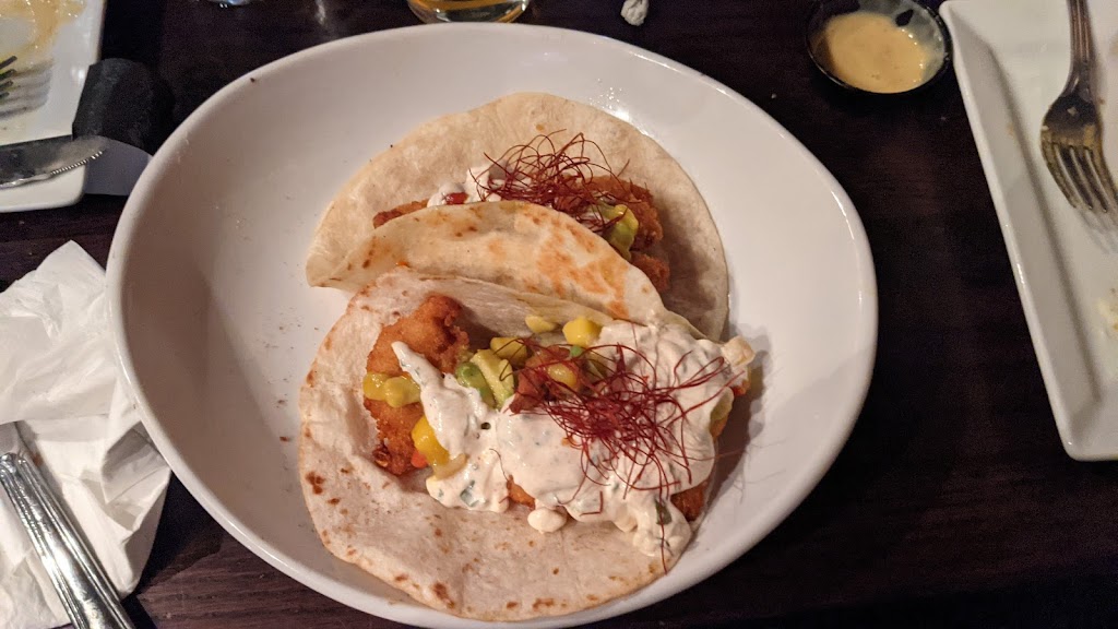 Oak Barrel Public House | restaurant | 1033 N Old World 3rd St, Milwaukee, WI 53203, USA | 4148978320 OR +1 414-897-8320