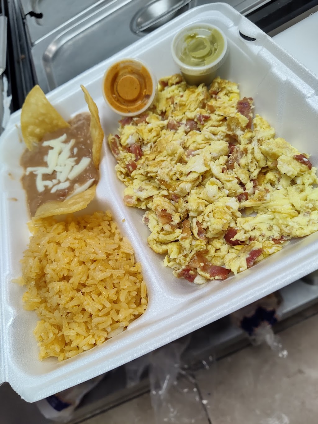 Taqueria Garcia´S | restaurant | 7500 S Westmoreland Rd, Dallas, TX 75237, USA | 2144663879 OR +1 214-466-3879