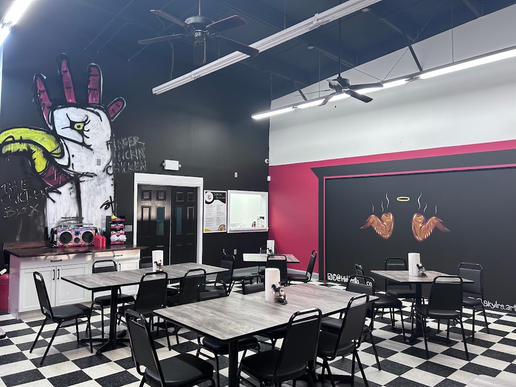 The Chicken Box | restaurant | 64724 LA-41, Pearl River, LA 70452, USA | 9852509400 OR +1 985-250-9400