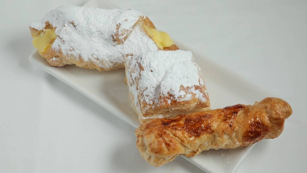 Boriken Dulcia et More | cafe | 3831 W Vine St, Kissimmee, FL 34741, USA | 4072446580 OR +1 407-244-6580