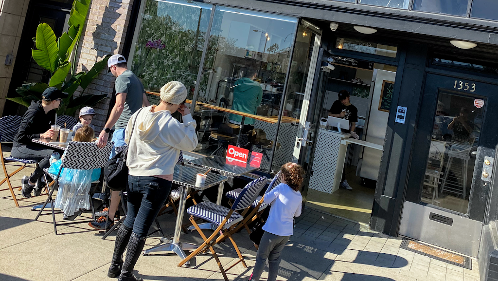 Acai Bar | cafe | 1351 N Hill Ave, Pasadena, CA 91104, USA | 6263651703 OR +1 626-365-1703