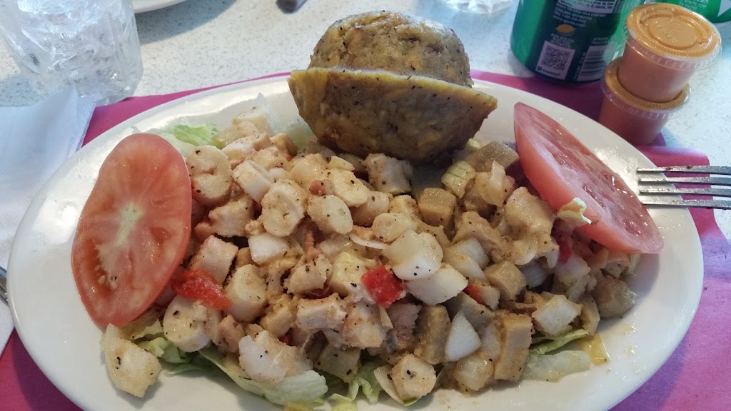 Freddy & Tonys Restaurant | restaurant | 201 W Allegheny Ave, Philadelphia, PA 19133, USA | 2156343889 OR +1 215-634-3889