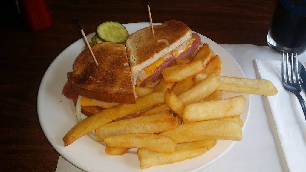 Valley View Inn | restaurant | 8712 Satyr Hill Rd, Parkville, MD 21234, USA | 4106680255 OR +1 410-668-0255