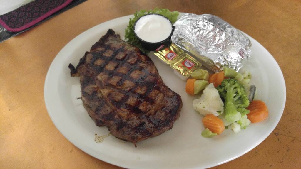 The Penguin Hotel | restaurant | 55 E Church Rd, Stevens, PA 17578, USA | 7177338142 OR +1 717-733-8142