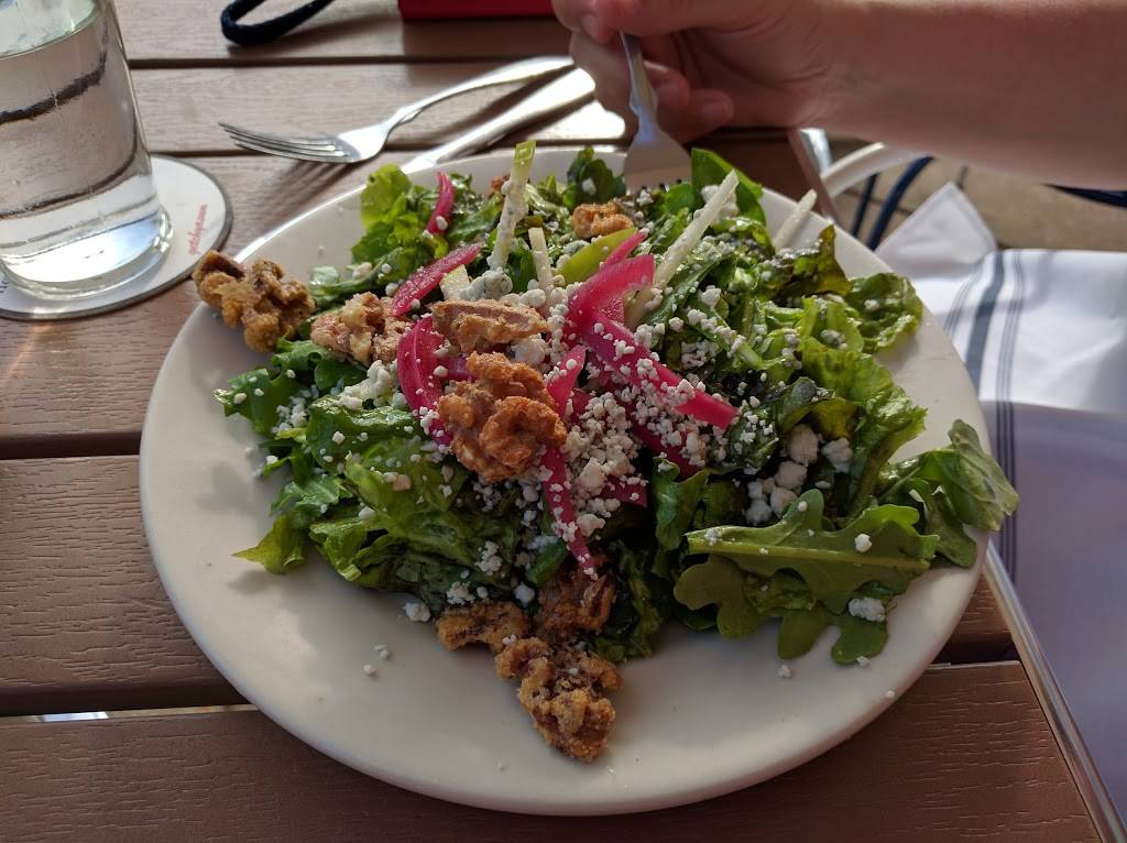 Retreat Gastropub | restaurant | 6 N Sarah St, St. Louis, MO 63108, USA | 3142614497 OR +1 314-261-4497