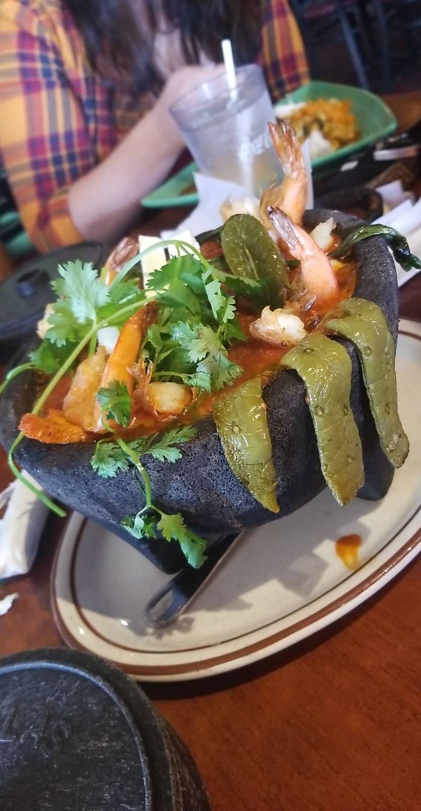 Los Molcajetes | restaurant | 2500 Brundage Ln, Bakersfield, CA 93304, USA | 6616319731 OR +1 661-631-9731