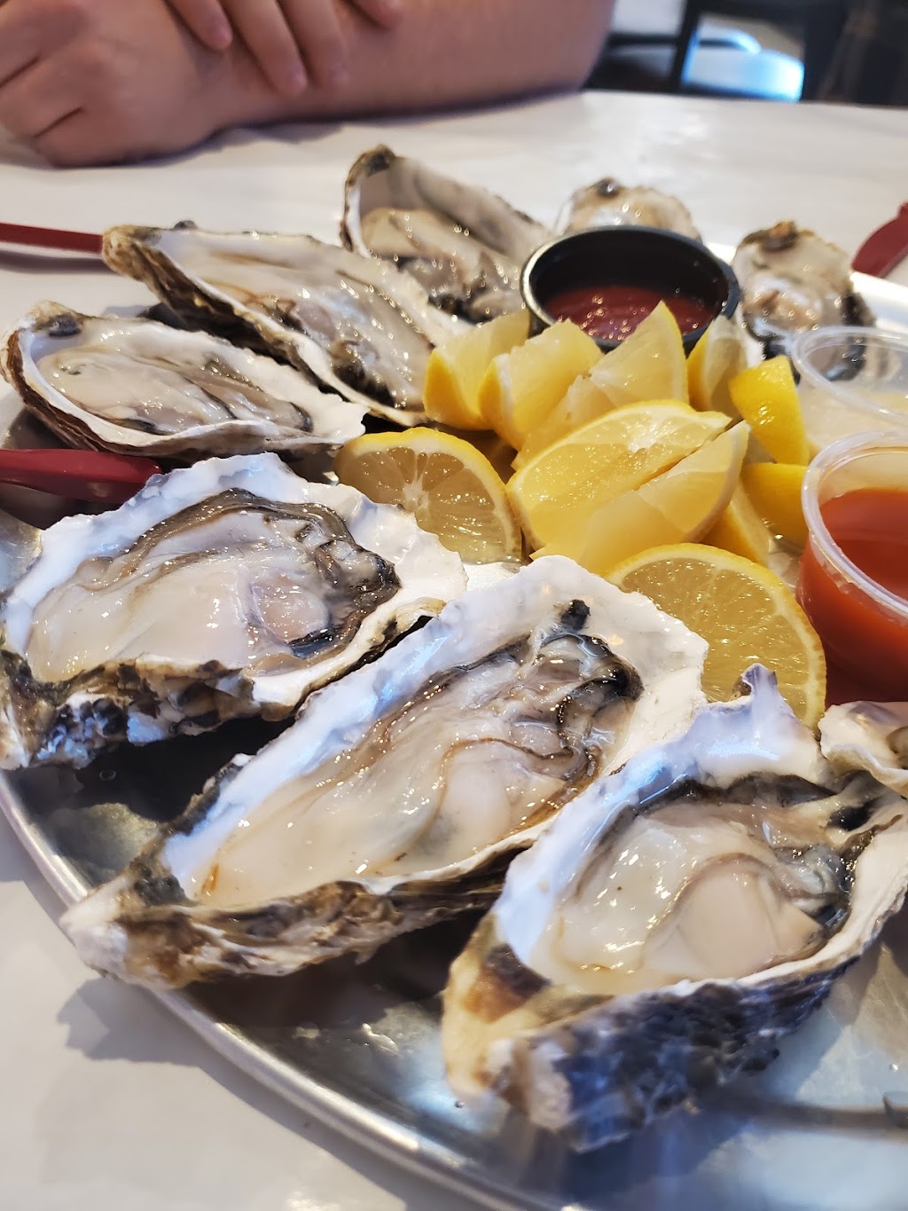 The Yummy Crab | restaurant | 3175 E Tropicana Ave, Las Vegas, NV 89121, USA | 7024447770 OR +1 702-444-7770